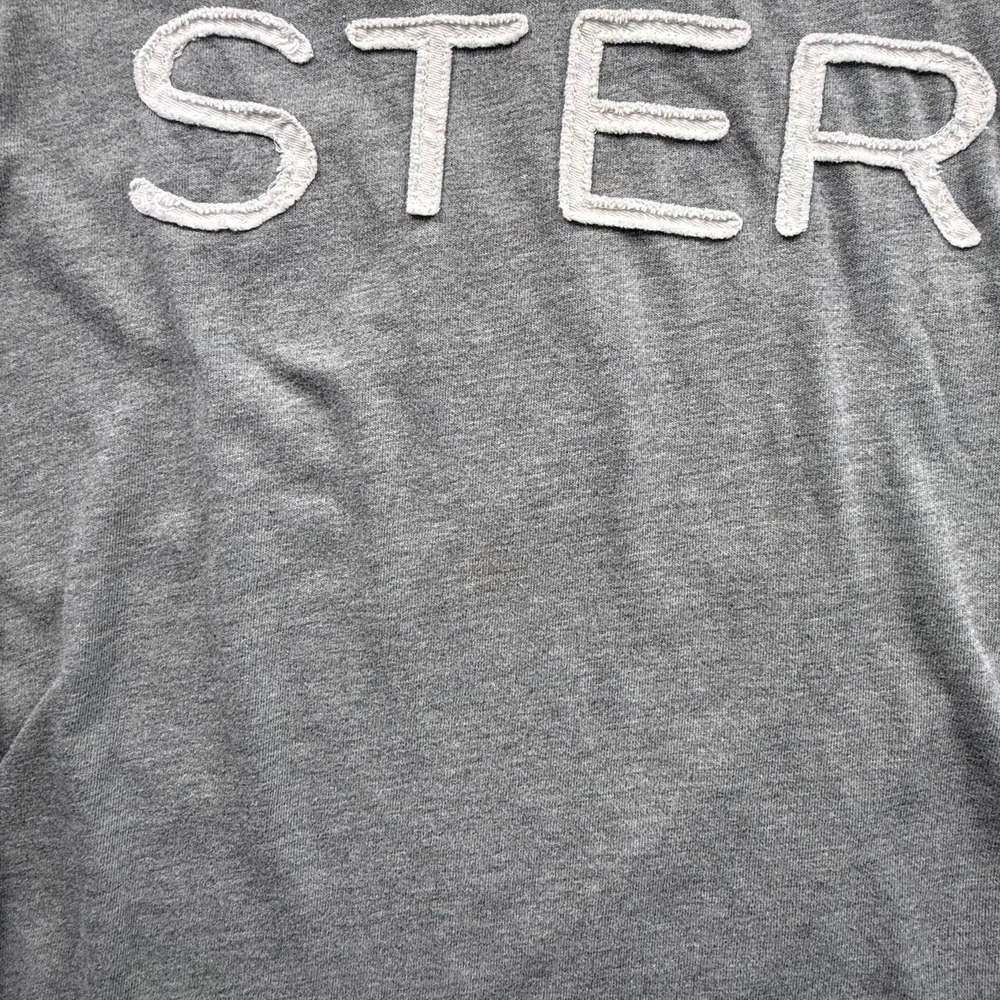 Vintage Y2K Hollister Multi Layer Embroidered Long Sleeve Surfing Tee Grey M - Picture 6 of 7